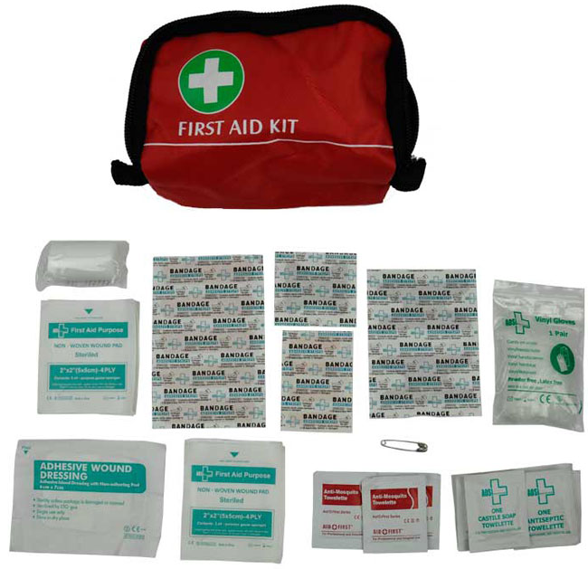 DELUXE FIRST AID KIT 33 / 70 PIECE CAR MOTORIST HOLIDAY CAMPING HIKING FAMILY eBay